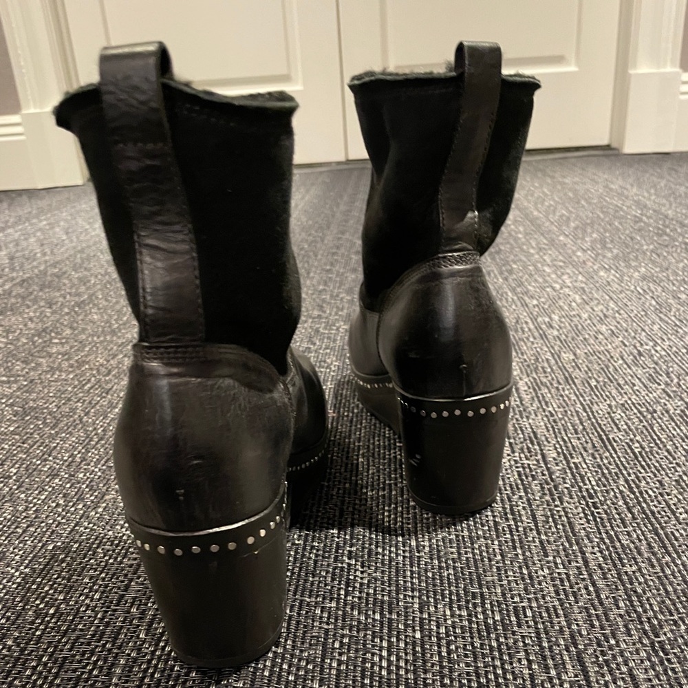 Rag & Bone Nelson Clog Leather & Shearling Bootie… - image 4